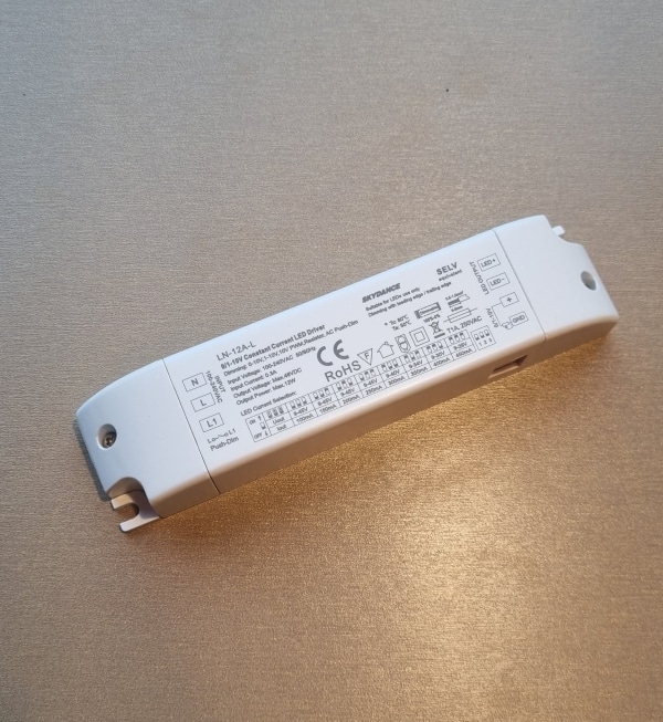 0/1-10V driver 12W 100-450mA